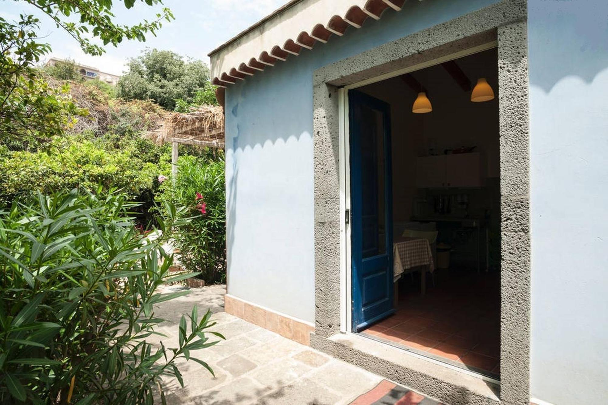 Apartamento Come In Sicily La Pietra Monaca Acireale Habitación foto